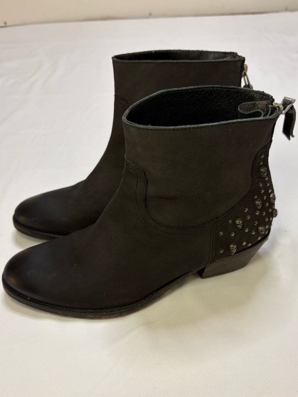 Zadig & Voltaire Teddy Black Leather Skull Studded Ankle Boots Women’s 39 - Picture 4 of 13